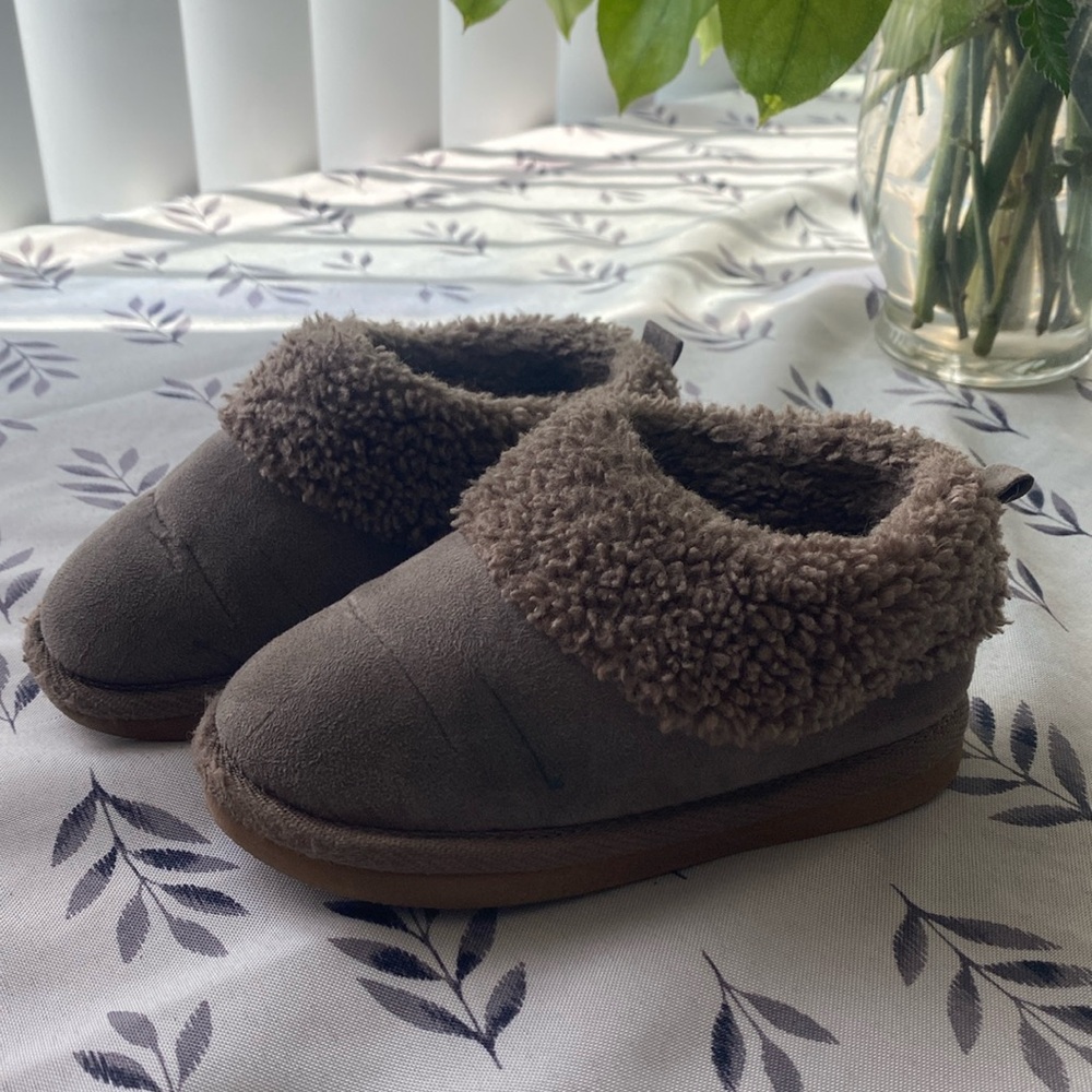 Old Navy Slip-ons!
